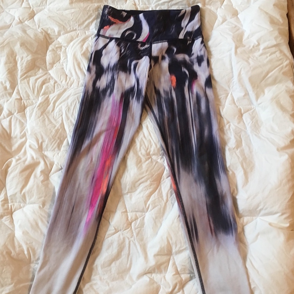 Lululemon multi color leggings